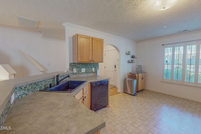 4 Gandhi Drive, Durham, NC 27703