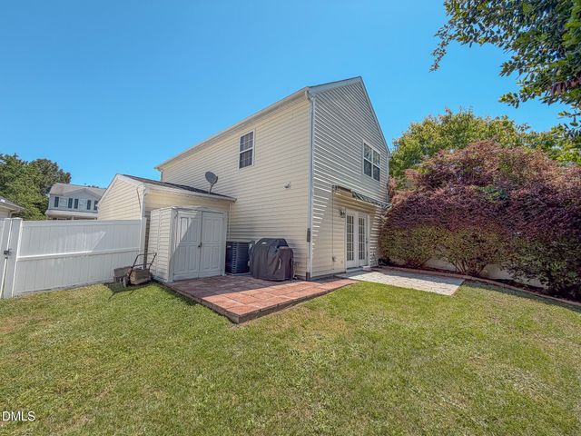 4 Gandhi Drive, Durham, NC 27703