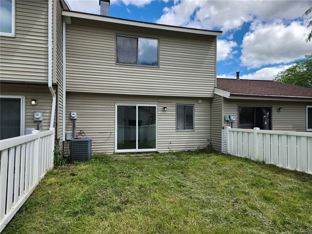 153 Windsorshire Drive, Ogden, NY 14624