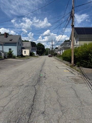 23 Grove Street 1, Ayer, MA 01432