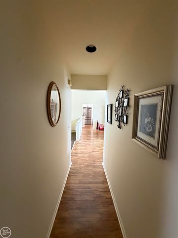 37884 N Laurel Park Drive Unit 43, Building 21, Livonia, MI 48152