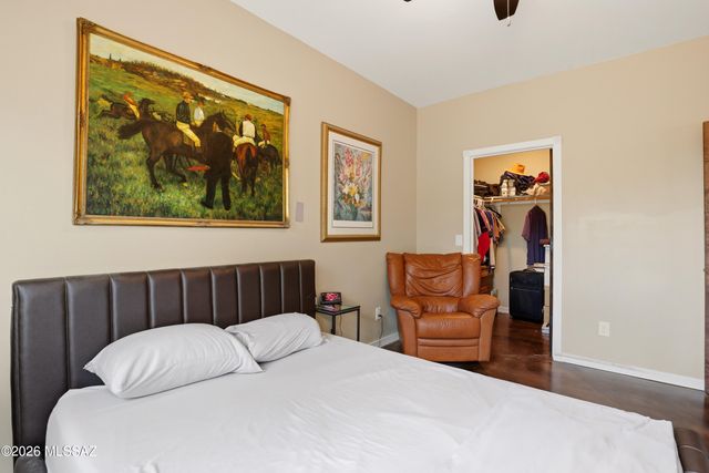 220 E Magee, Tucson, AZ 85704