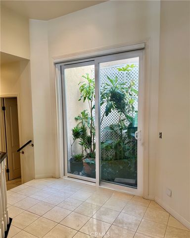 6141 Eaglecrest, Huntington Beach, CA 92648