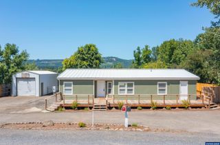 1084 46th Av, Sweet Home, OR 97386