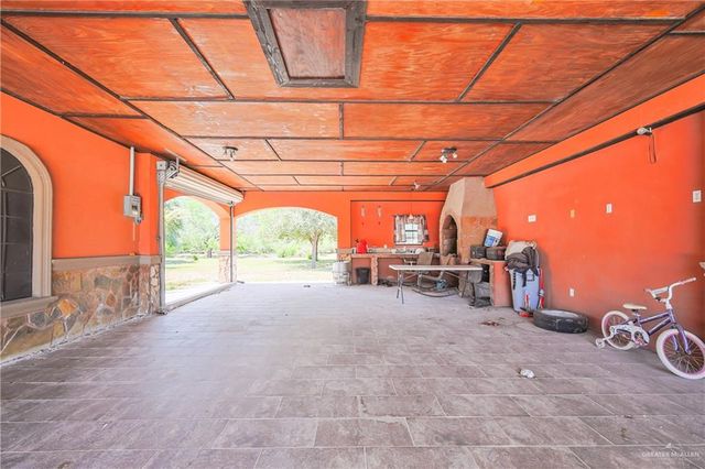 1722 Blue Bird Avenue, Penitas, TX 78576