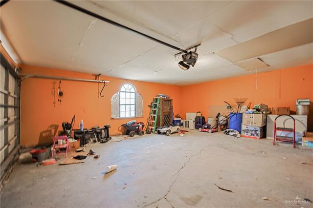 1722 Blue Bird Avenue, Penitas, TX 78576