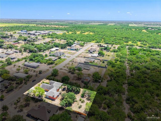 1722 Blue Bird Avenue, Penitas, TX 78576