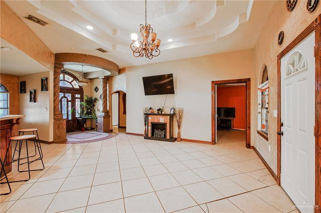 1722 Blue Bird Avenue, Penitas, TX 78576