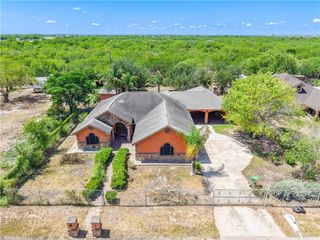 1722 Blue Bird Avenue, Penitas, TX 78576