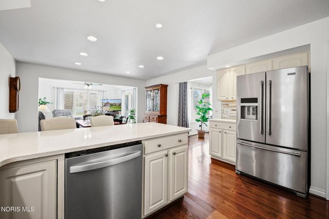 10101 S Shannon Hills Drive, Perrysburg, OH 43551