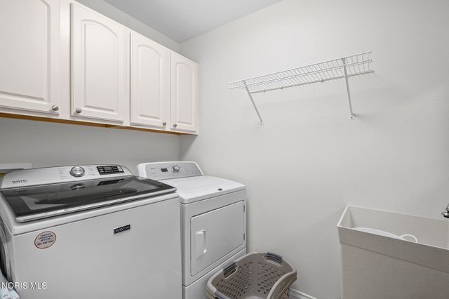 10101 S Shannon Hills Drive, Perrysburg, OH 43551