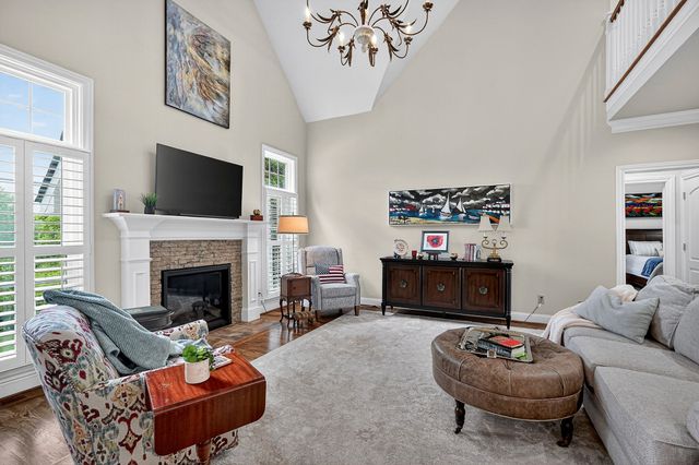108 Eighteen Grand Pl, Cookeville, TN 38506