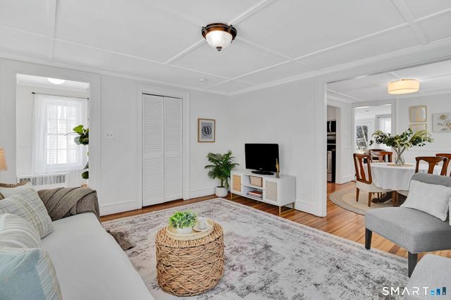 5 Coe Avenue, Portland, CT 06480