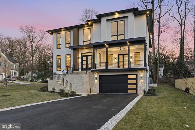 6913 BERKELEY ST, Falls Church, VA 22043