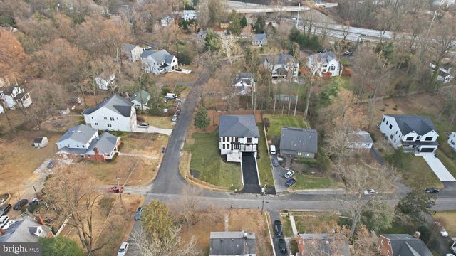 6913 BERKELEY ST, Falls Church, VA 22043