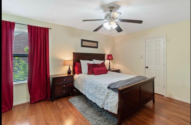 18234 Knotty Green Drive, Houston, TX 77084