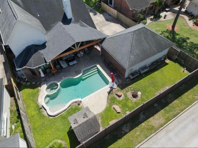 18234 Knotty Green Drive, Houston, TX 77084