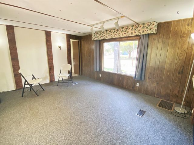 14662 Brooks, Conroe, TX 77302