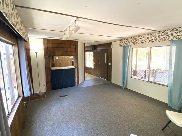 14662 Brooks, Conroe, TX 77302