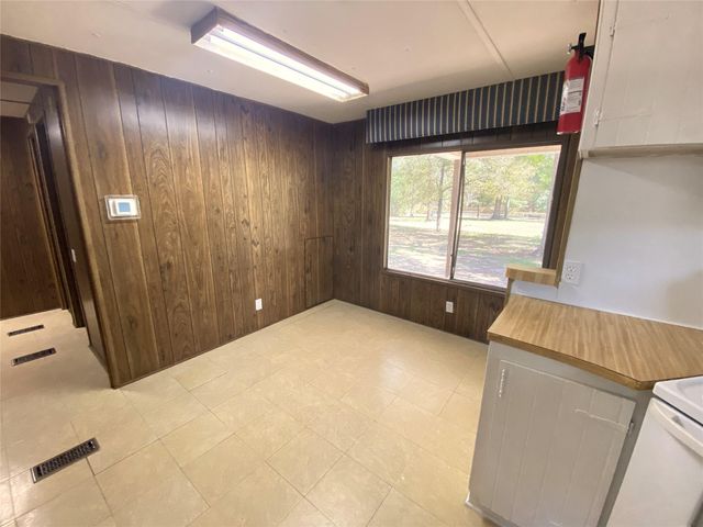 14662 Brooks, Conroe, TX 77302