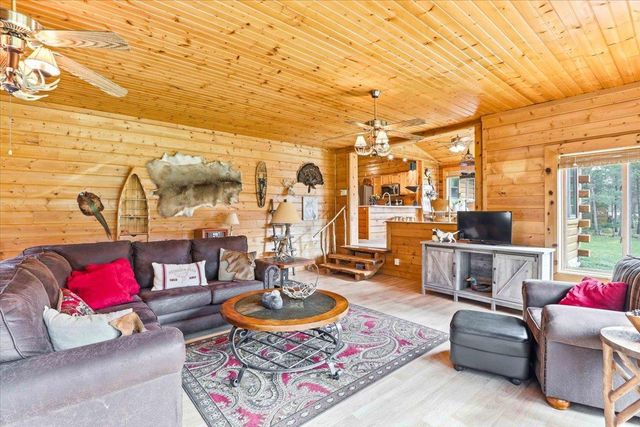 N8273 Oak Hollow Trail, New Lisbon, WI 53950