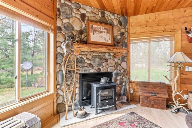N8273 Oak Hollow Trail, New Lisbon, WI 53950