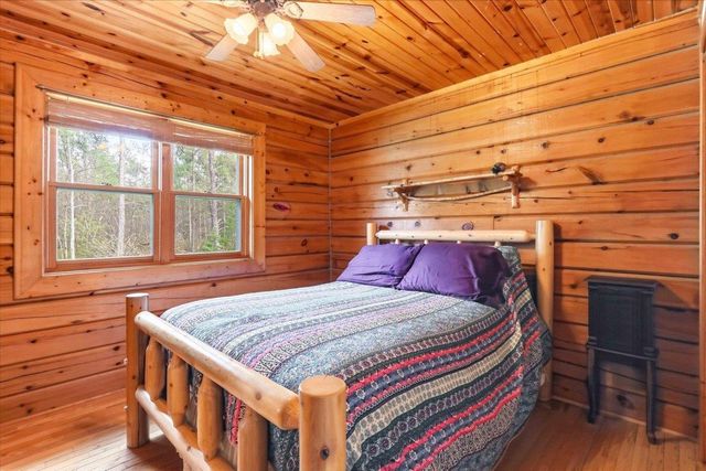 N8273 Oak Hollow Trail, New Lisbon, WI 53950