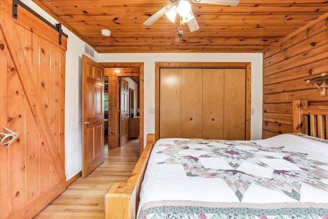 N8273 Oak Hollow Trail, New Lisbon, WI 53950