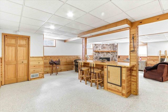 N8273 Oak Hollow Trail, New Lisbon, WI 53950