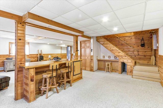 N8273 Oak Hollow Trail, New Lisbon, WI 53950