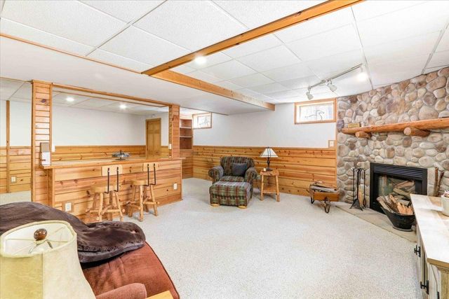 N8273 Oak Hollow Trail, New Lisbon, WI 53950