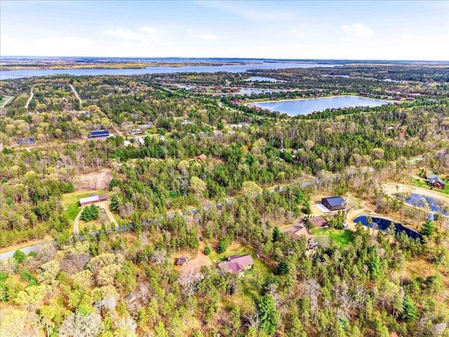 N8273 Oak Hollow Trail, New Lisbon, WI 53950