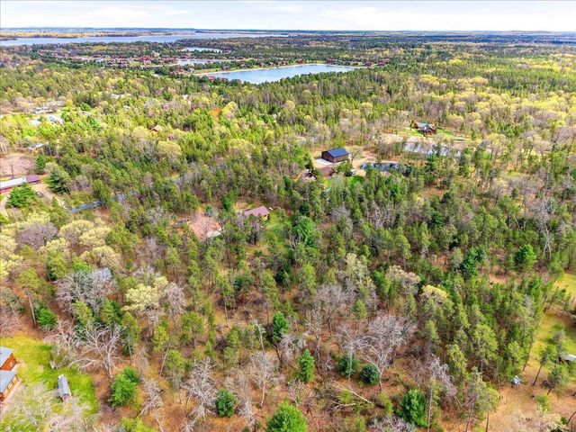 N8273 Oak Hollow Trail, New Lisbon, WI 53950