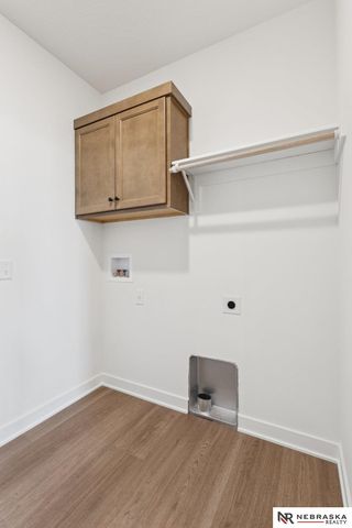 17601 Weber Street, Bennington, NE 68007