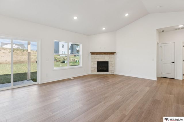 17601 Weber Street, Bennington, NE 68007