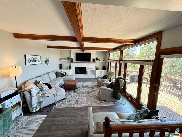 1636 S 152 Street, Omaha, NE 68144