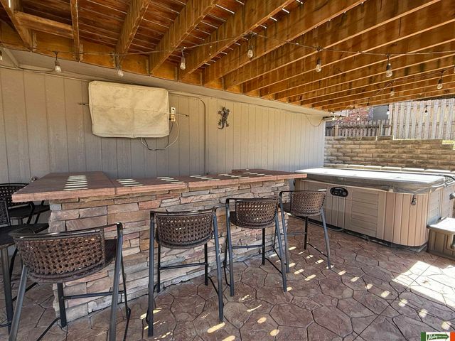 1636 S 152 Street, Omaha, NE 68144