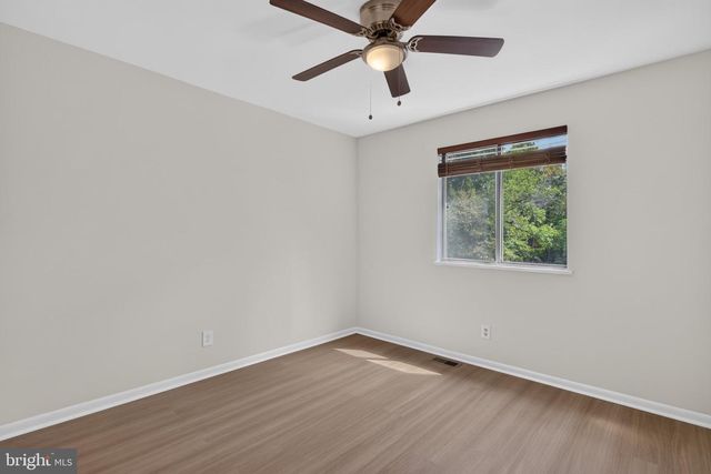 93 DORSET DR, Marlton, NJ 08053