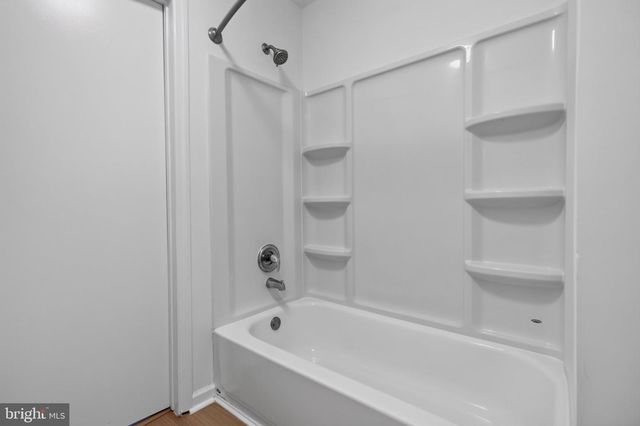 93 DORSET DR, Marlton, NJ 08053