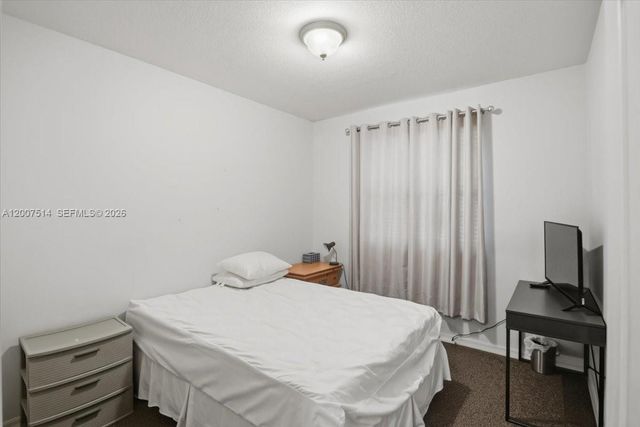 10891 SW 88th Ter 10891, Miami, FL 33176