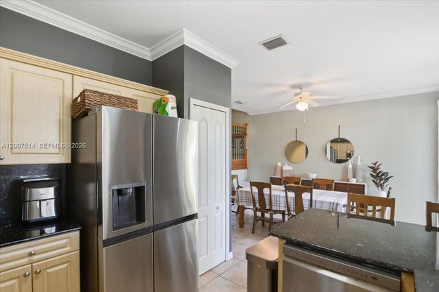 10891 SW 88th Ter 10891, Miami, FL 33176