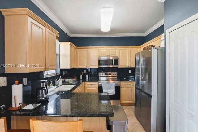 10891 SW 88th Ter 10891, Miami, FL 33176