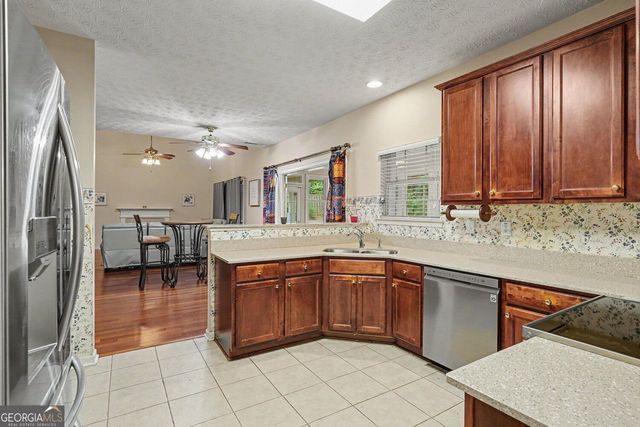 171 Wilson Drive, Mcdonough, GA 30252