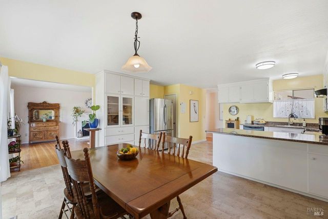 5420 Evonne Ave, Santa Rosa, CA 95409