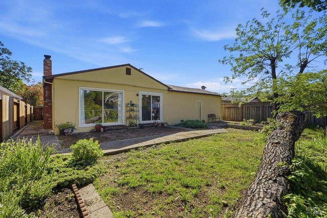 5420 Evonne Ave, Santa Rosa, CA 95409