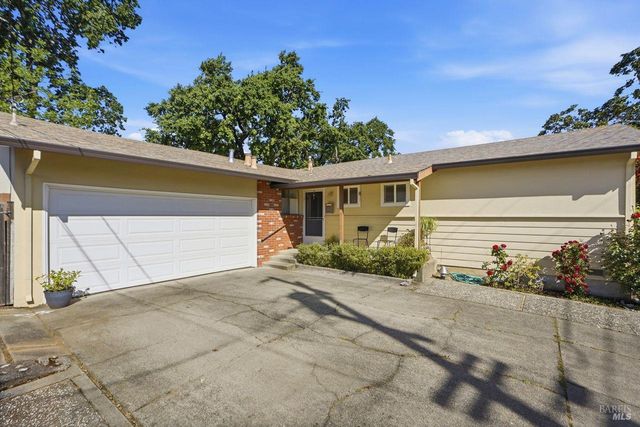 5420 Evonne Ave, Santa Rosa, CA 95409