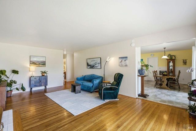 5420 Evonne Ave, Santa Rosa, CA 95409