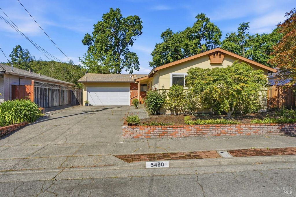 5420 Evonne Ave, Santa Rosa, CA 95409