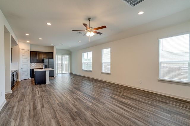 644 Peace Pipe WAY, Georgetown, TX 78628
