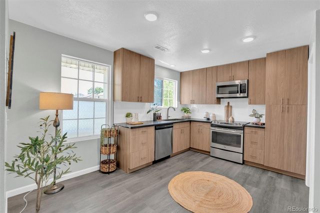 10700 Kimblewyck Circle 128, Denver, CO 80233